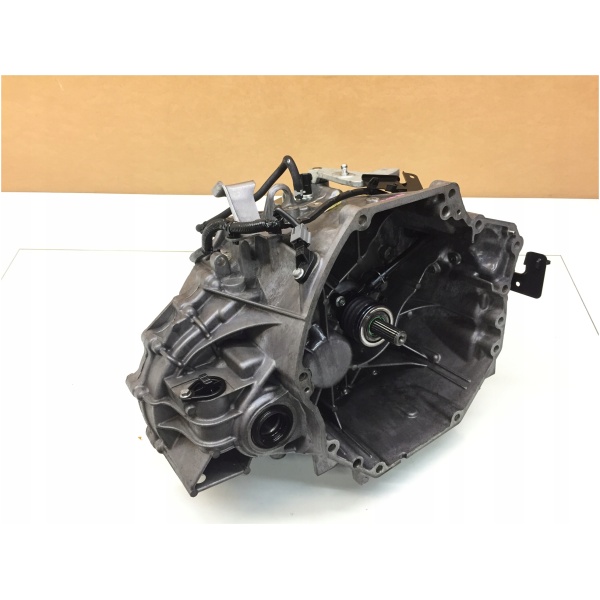 NISSAN QASHQAI J10 1.6 GIRKASSE BB60D