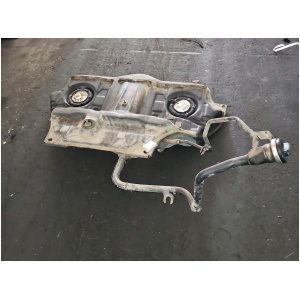 DRIVSTOFFTANK MERCEDES A2214705601