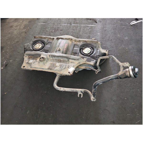 DRIVSTOFFTANK MERCEDES A2214705601