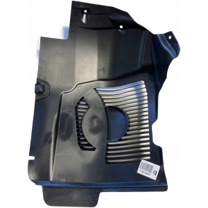INNERSKJERM VENSTRE FORAN TESLA S 1036887-00-C