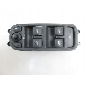 BRYTER FØRERSIDER DØR VOLVO V60 31334346