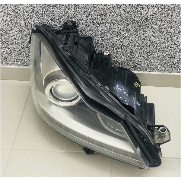MERCEDES W204 HØYRE XENON FRONTLYKT A2048203639 - Bilde 2
