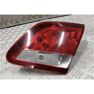 HØYRE INDRE BAKLYKT MERCEDES W246 A2469068600