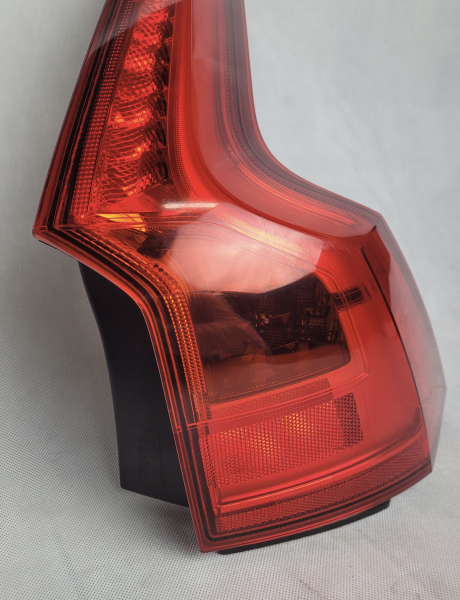 HØYRE BAKLYKT VOLVO V90 32228009 - Bilde 2