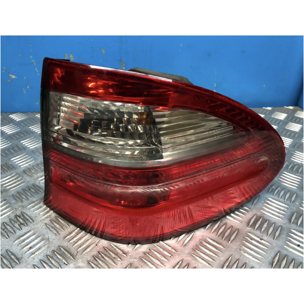 HØYRE BAKLYKT MERCEDES E 280 A2118202864