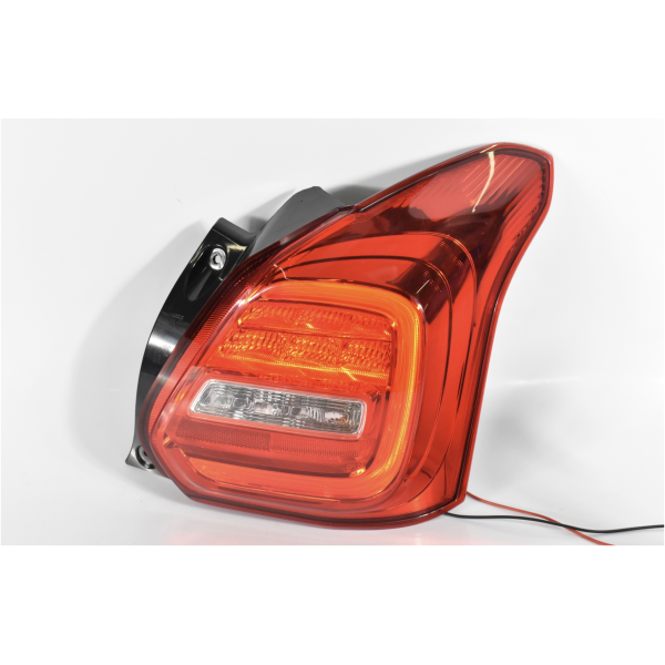 HØYRE BAKLYKT SUZUKI SWIFT 35650-53RA0