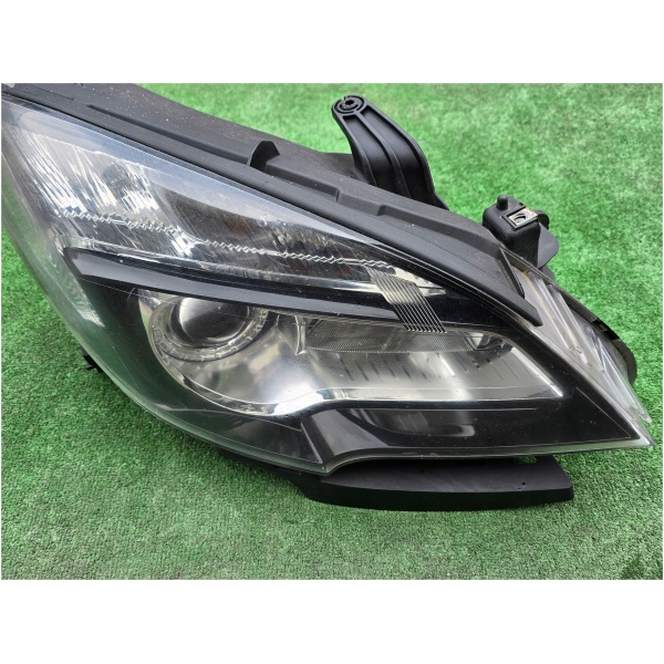 OPEL MOKKA HØYRE FRONTYLKT 95386946