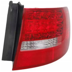HØYRE BAKLYKT AUDI A6 4F9945096E