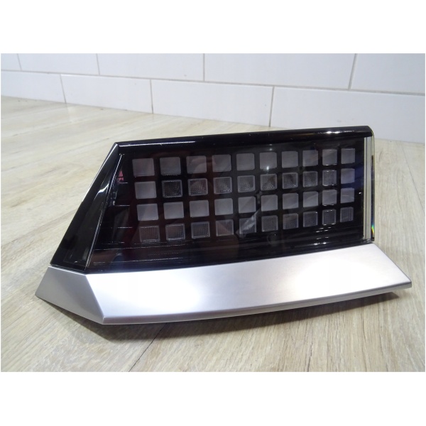 HYUNDAI IONIQ 5 BAKLYKT VENSTRE 92401GI100