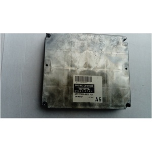 TOYOTA AVENSIS T25 MOTORSTYRINGSENHET ECU 8966105A50