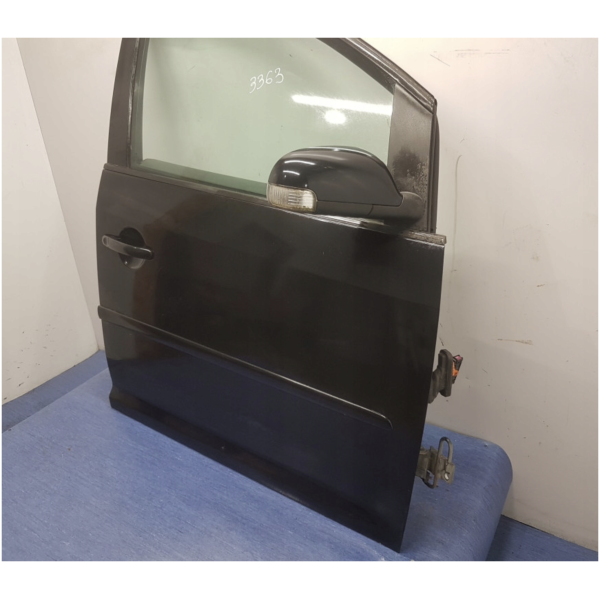 HØYRE FRAMDØR VW TOURAN LC9X 1T0831056AB - Bilde 4