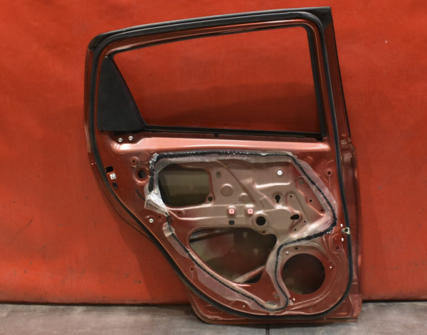 VENSTRE BAKDØR TOYOTA YARIS III 3N8 670040D210 - Bilde 11
