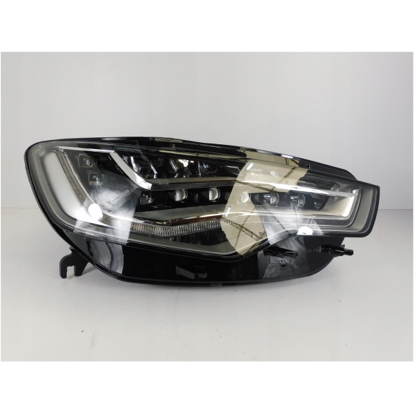 AUDI A6 HØYRE FRONTLYKT 4G0941774C