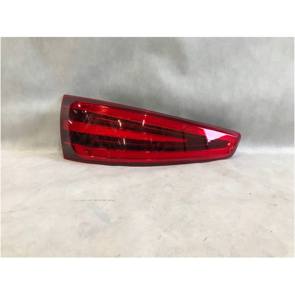 AUDI Q3 BAKLYKT VENSTRE 8U0945093A