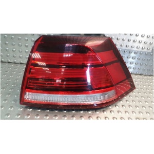 BAKLYKT HØYRE YTRE VW GOLF 5G0945096Q