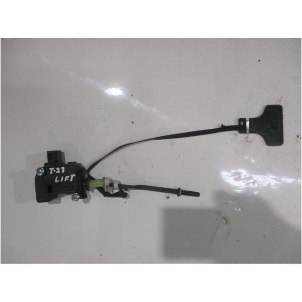 ELEKTRONISK DRIVSTOFFLUKE TOYOTA AVENSIS 7703005030