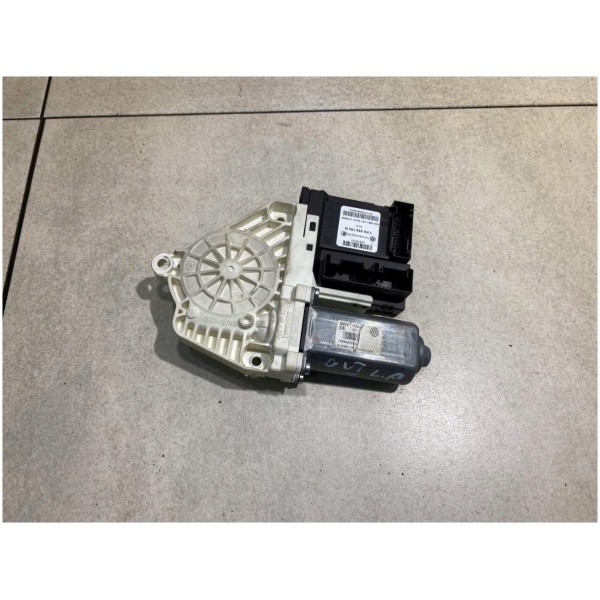 VINDUSHEIS MOTOR VENSTRE GOLF VI 1K0959701AG