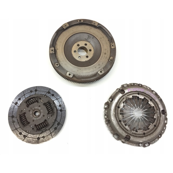 CLUTCHSETT PEUGEOT 9800221180