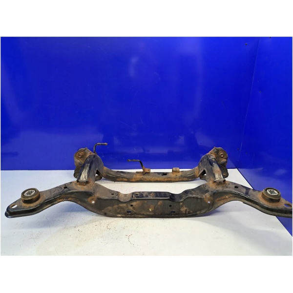 VOLVO V70 TRAVERS BAK 31317707