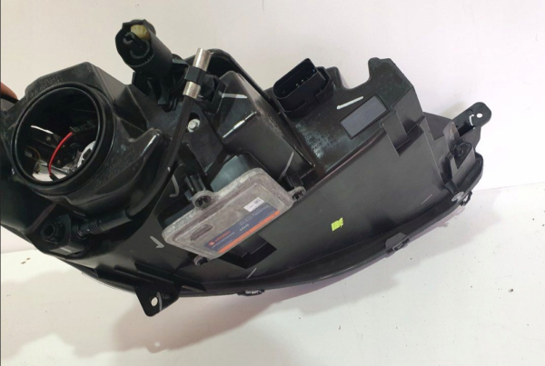 TESLA S VENSTRE FRONTLYKT XENON 6005910-00-C - Bilde 3