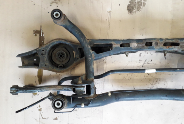TRAVERS BAK VW PASSAT 3C0505235AC - Bilde 5