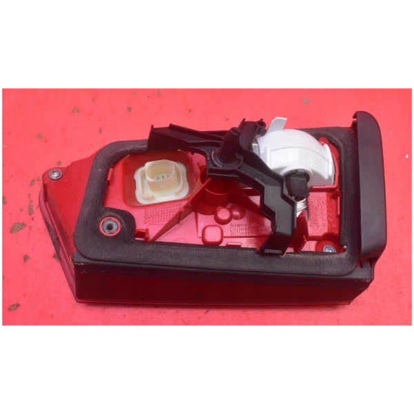 VENSTRE INDRE BAKLYKT AUDI A6 4G9945093B - Bilde 2