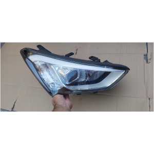 FRONTLYKT HØYRE HYUNDAI SANTA FE III 921022W206