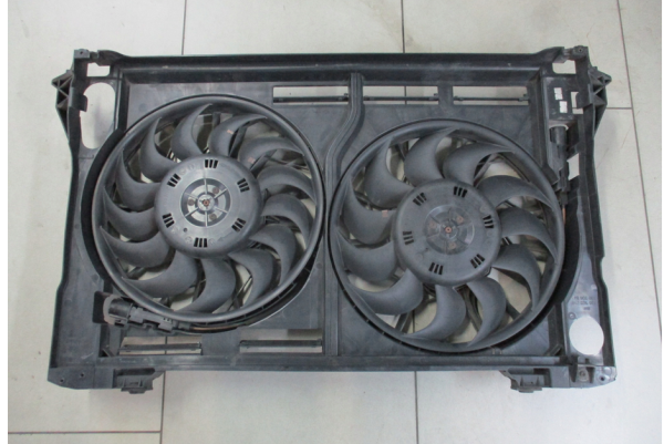 RADIATORVIFTE AUDI A8 4E0959455G - Bilde 2