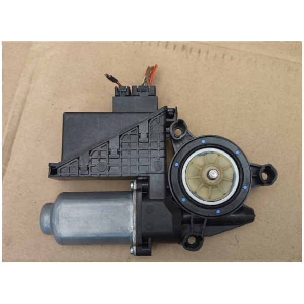 VENSTRE FORAN VINDUSHEIS MOTOR SKODA 6Y2959802 - Bilde 2