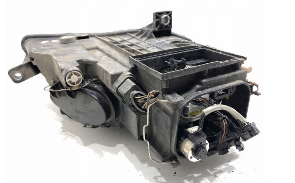 FORLYKT VENSTRE FORAN VW PASSAT 3C0941753G - Bilde 4