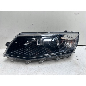 VENSTRE FRONTLYKT SKODA OCTAVIA 3 XENON