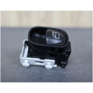 VINDUSBRYTER BAK MERCEDES W209 A2098203510