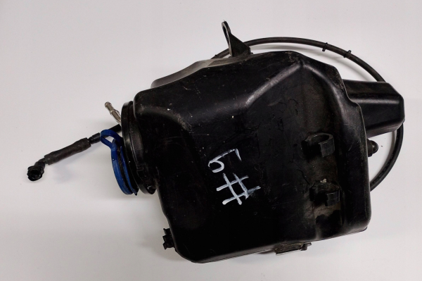 SPYLERVÆSKE TANK MERCEDES A2228690520 - Bilde 2