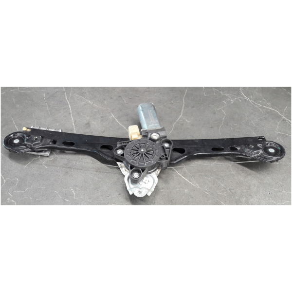 VINDUSHEIS VENSTRE FORAN MERCEDES W203 A2037301146 - Bilde 2
