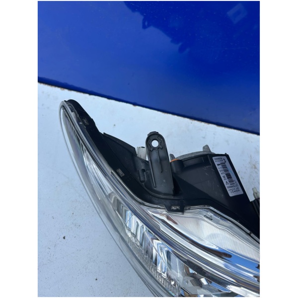 Høyre xenon frontlykt Toyota Auris 8111002E40 - Bilde 2