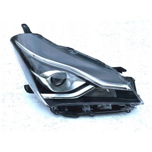 Høyre frontlykt til YARIS 2017-2020 LED 811300DK10