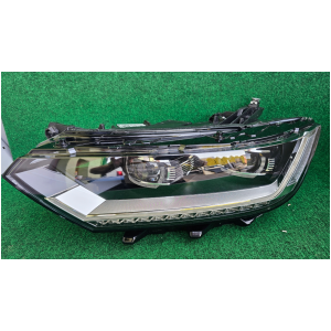 Hovedlykt venstre VW Passat 3G1941113A