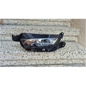 Citroen C4 Grand Picasso venstre hovedlykt 9677217580