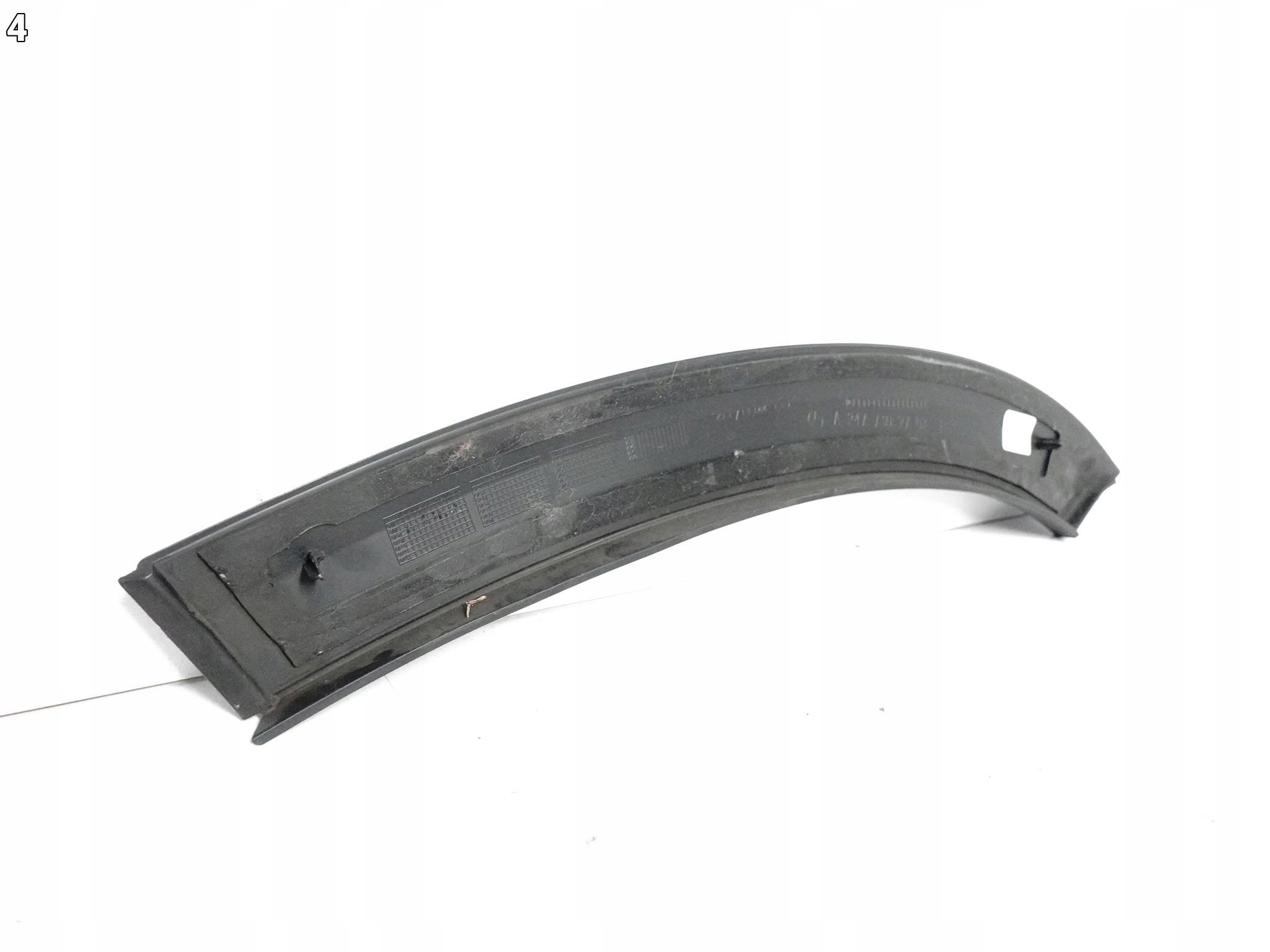 MERCEDES EQA 300 hjulbuelist høyre bakdør A2477302702 - Bilde 5