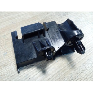 Støtfangerfeste bak venstre TOYOTA URBAN CRUISER 5215652100