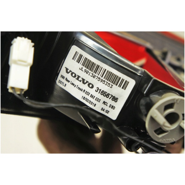 Volvo V90 høyre baklykt 31656786 - Bilde 5