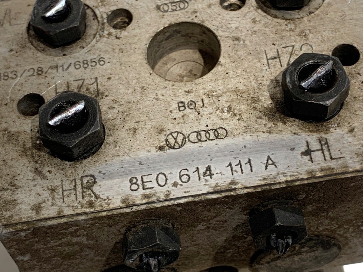 ABS-pumpe til Audi A4 8E0614111A - Bilde 5