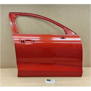 Høyre fremre dør VOLVO V60 II 32404341