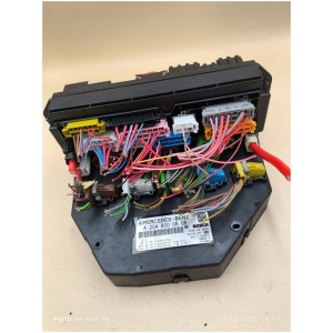 Mercedes W204 SAM modul A2049000800