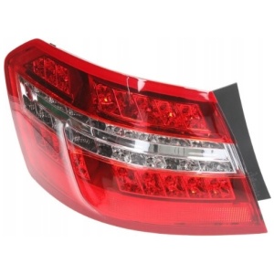 Venstre baklykt MERCEDES W212 A2128201164