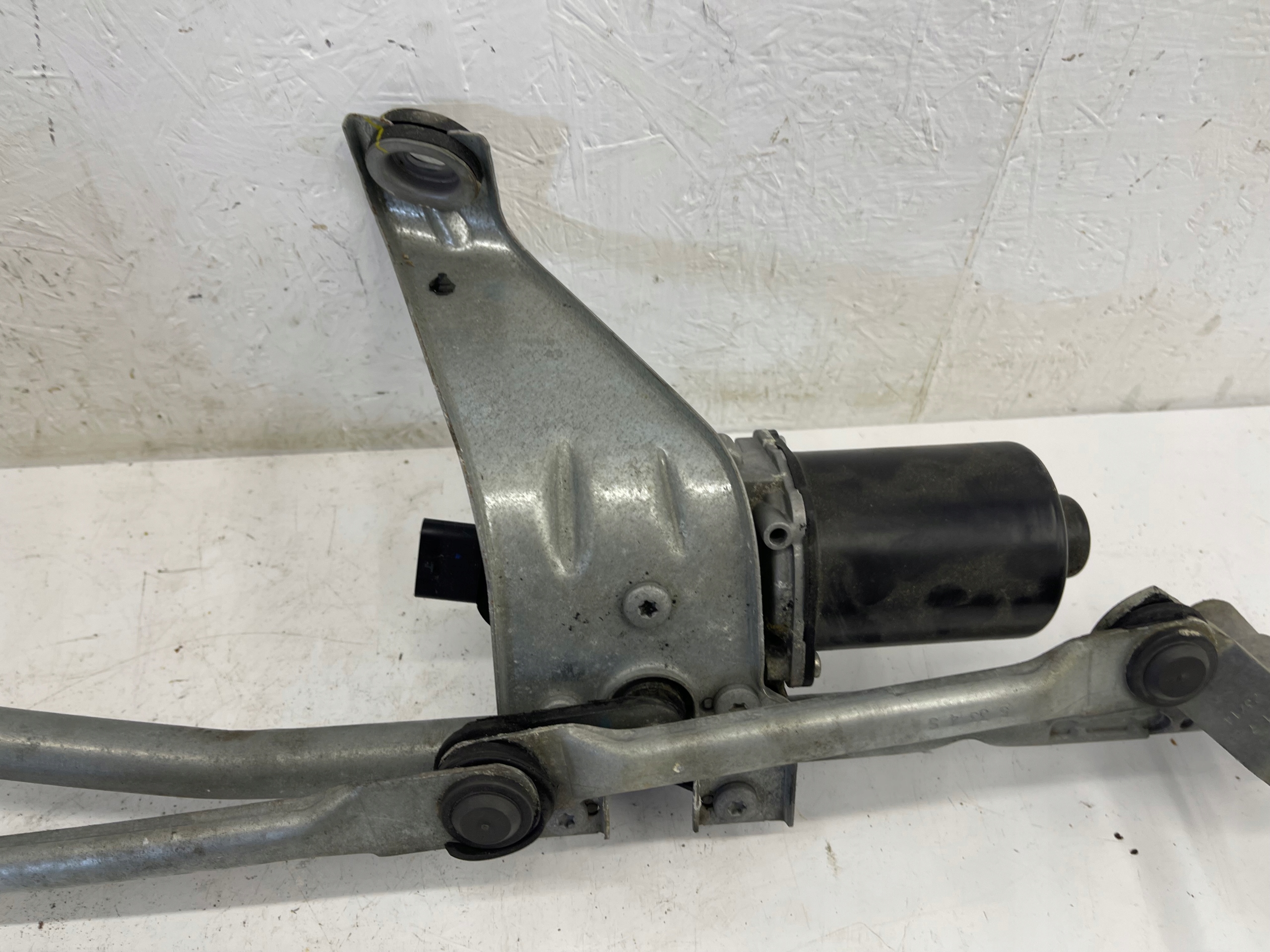 Viskermekanisme foran Mercedes W246 A2468200040 - Bilde 9