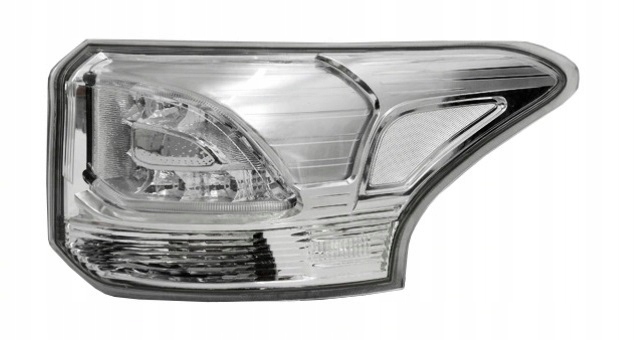 Mitsubishi Outlander høyre baklykt 8330A790