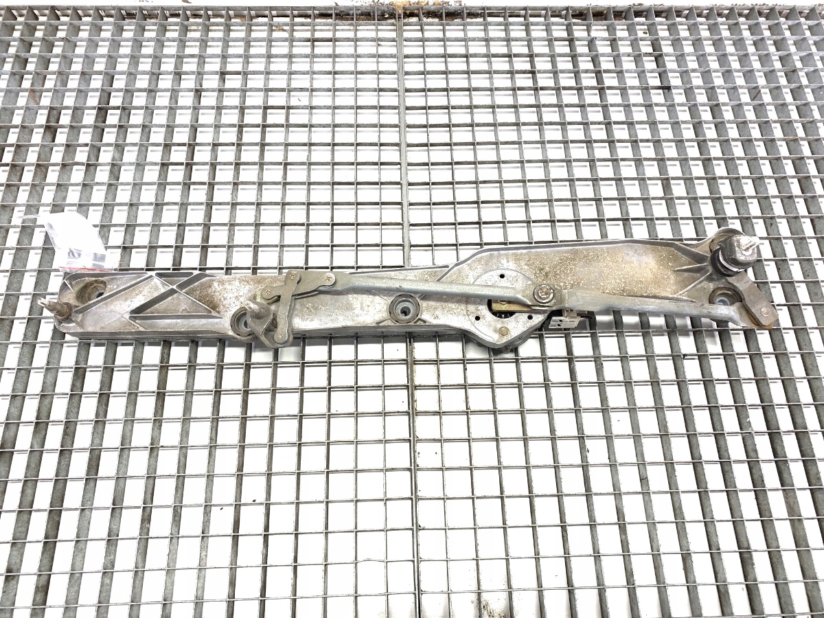 Viskermekanisme foran BMW E39 61618385218