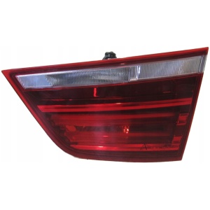 BMW X3 F25 høyre indre baklykt 63217217314