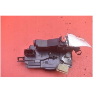 Dørlås høyre foran Opel Vectra 24447341